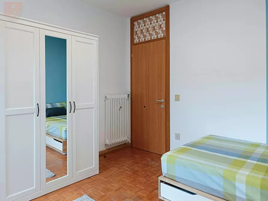 Immagine 9 di Camera in affitto  in Via San Vito a Trento