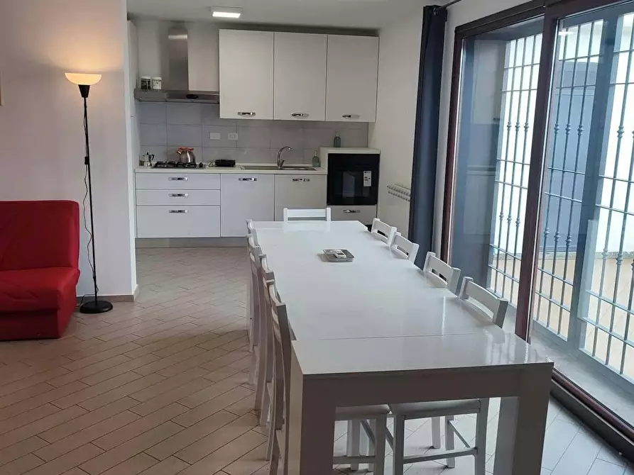 Immagine 7 di Appartamento in affitto  in via Giorgio Bassani a Roma