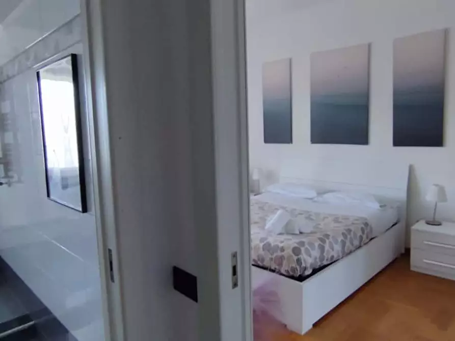 Immagine 4 di Appartamento in affitto  in Via Giovanni Gastaldi a Roma