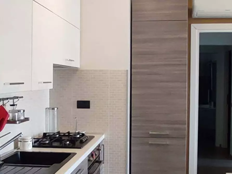 Immagine 3 di Appartamento in affitto  in Via Luigi de Marchi a Roma