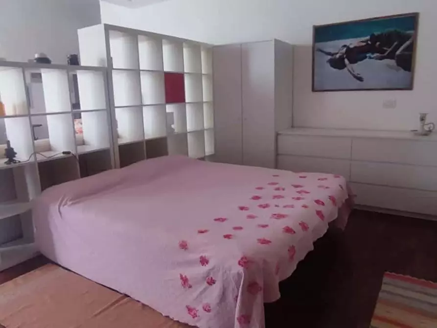 Immagine 5 di Appartamento in affitto  in Via San Pio V a Roma