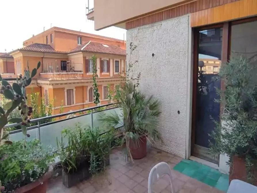 Immagine 9 di Appartamento in affitto  in Via Ambrogio Traversari a Roma