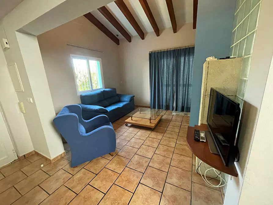 Immagine 5 di Casa indipendente in affitto  in Calle la Plana de Utiel a Ventas De Pedreguer