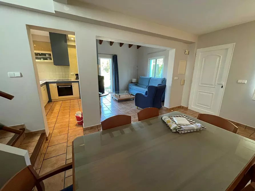 Immagine 6 di Casa indipendente in affitto  in Calle la Plana de Utiel a Ventas De Pedreguer