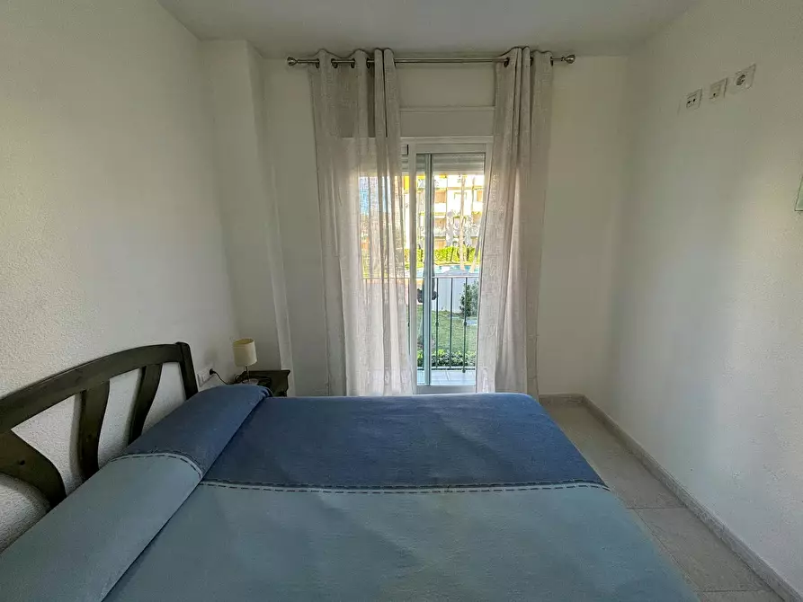 Immagine 4 di Appartamento in affitto  in Carrer Mar Adriatica a Lloma De Castazar