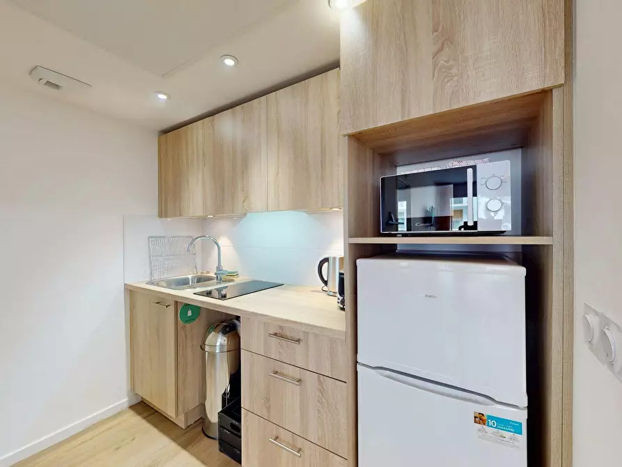 Immagine 8 di Camera in affitto  in Rue Pierre Curie a Asnières-sur-Seine