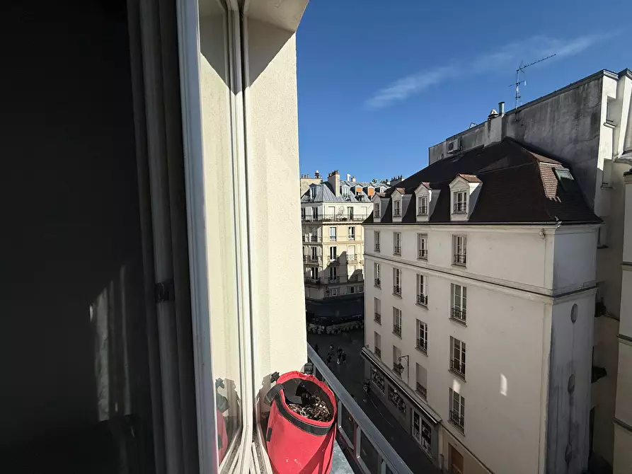 Immagine 2 di Appartamento in affitto  in Rue des Lombards a Paris