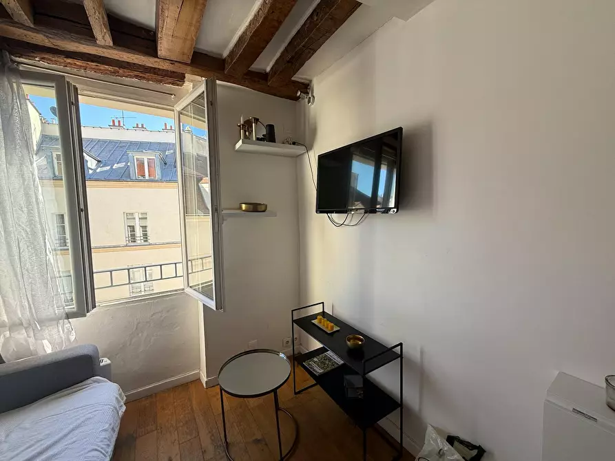 Immagine 3 di Appartamento in affitto  in Rue des Lombards a Paris