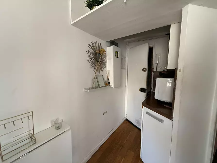 Immagine 8 di Appartamento in affitto  in Rue des Lombards a Paris