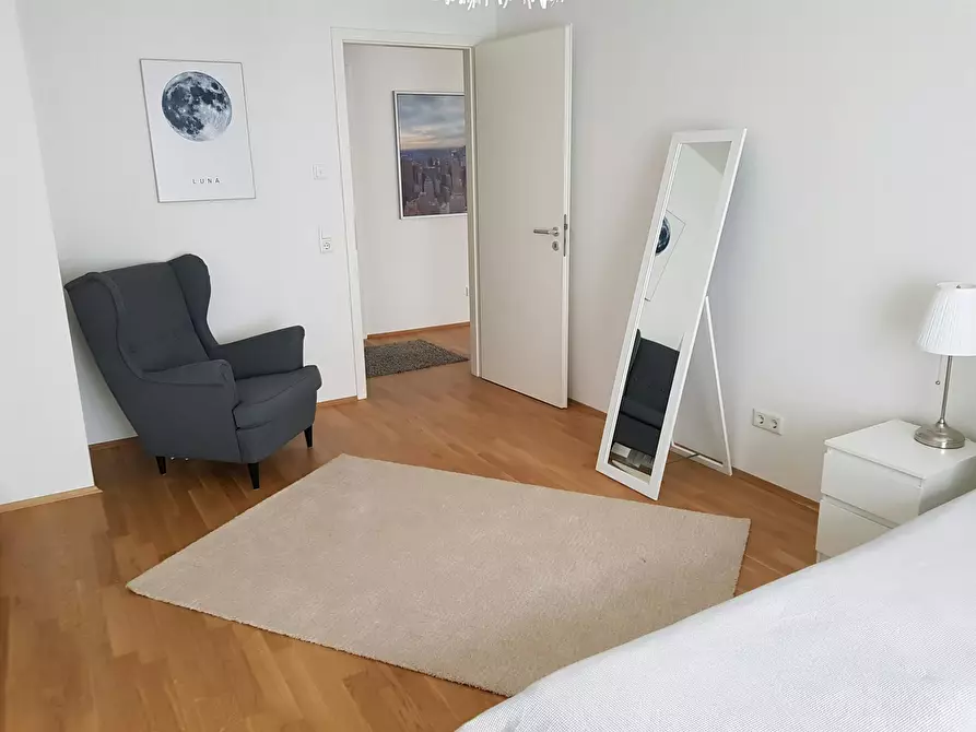 Immagine 9 di Appartamento in affitto  in Lahnstraße a Frankfurt am Main