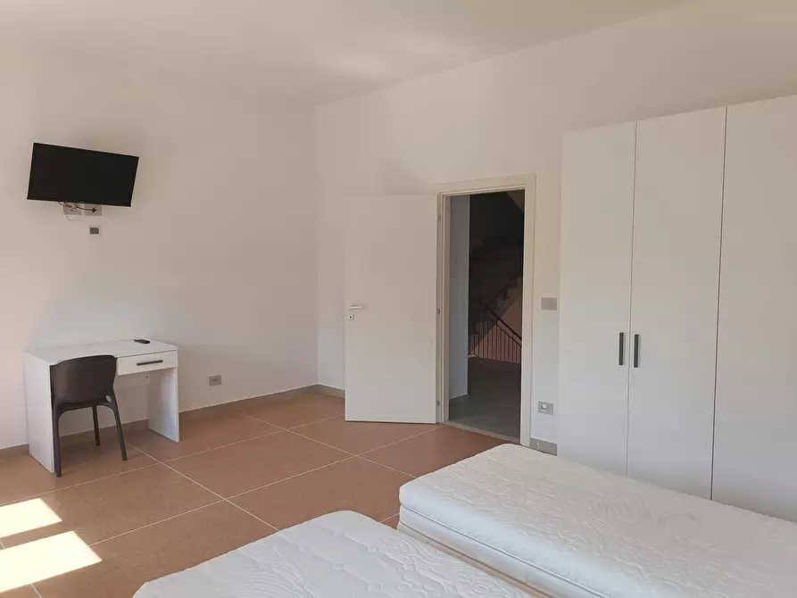 Immagine 6 di Camera in affitto  in Via Romita a Bologna