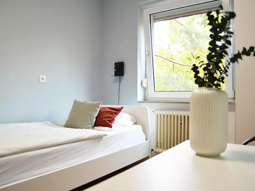 Immagine 1 di Camera in affitto  in Neuselsbrunn a Nürnberg