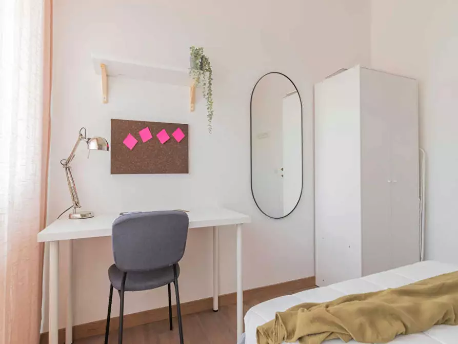 Immagine 4 di Camera in affitto  in Via Baldo degli Ubaldi a Roma