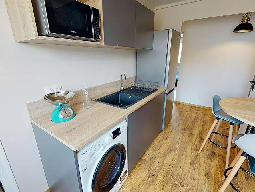 Immagine 10 di Camera in affitto  in Rue Dupleix a Grenoble