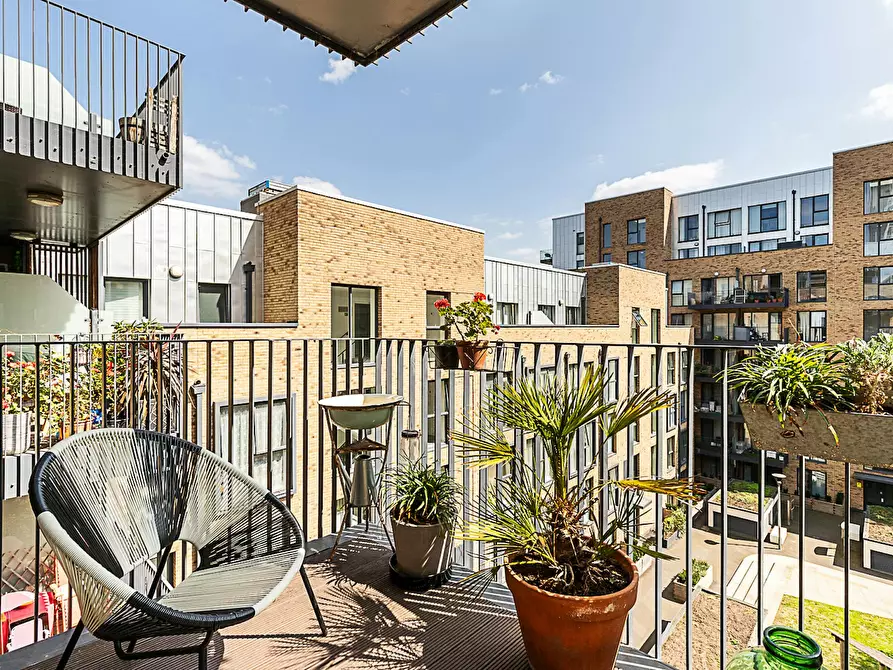 Immagine 6 di Appartamento in affitto  in Bolinder Way a Poplar