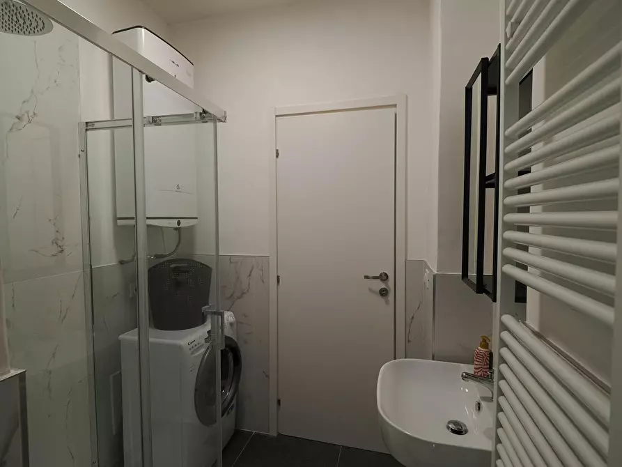 Immagine 6 di Camera in affitto  in Corso Peschiera a Torino