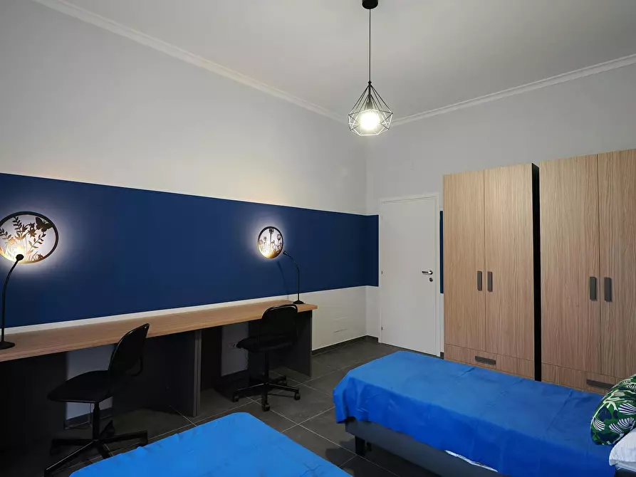 Immagine 3 di Camera in affitto  in Corso Peschiera a Torino