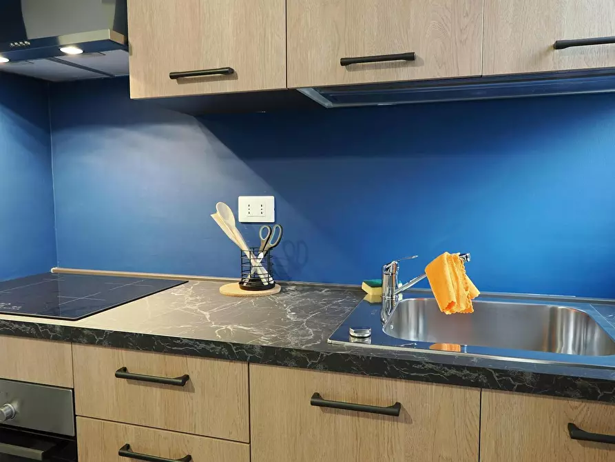 Immagine 5 di Camera in affitto  in Corso Peschiera a Torino