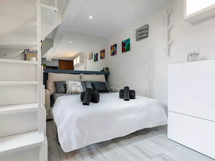 Immagine 3 di Appartamento in affitto  in Viale Giovanni da Cermenate a Milano