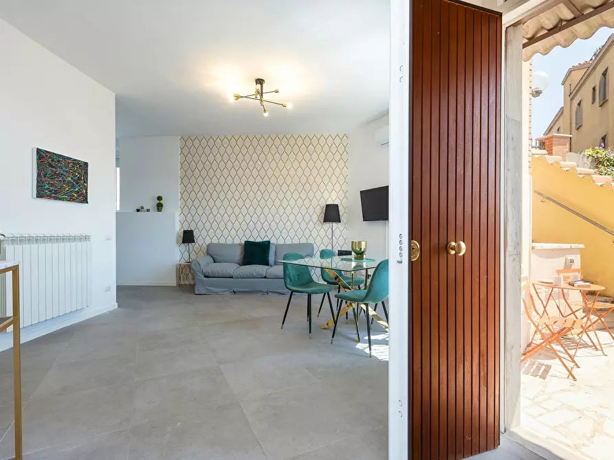 Immagine 1 di Appartamento in affitto  in Viale Vaticano a Roma