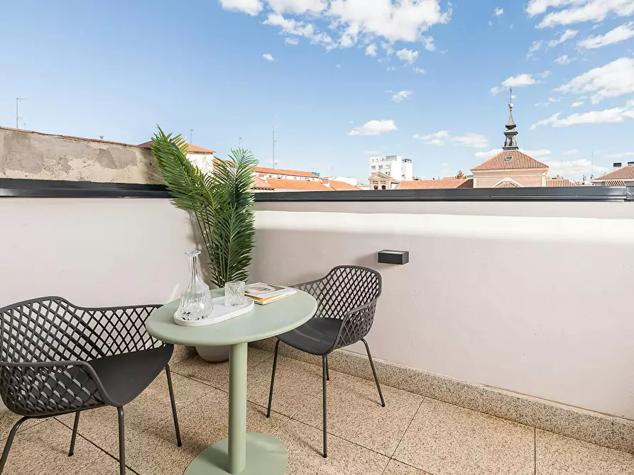Immagine 6 di Appartamento in affitto  in Calle del Barco a Madrid