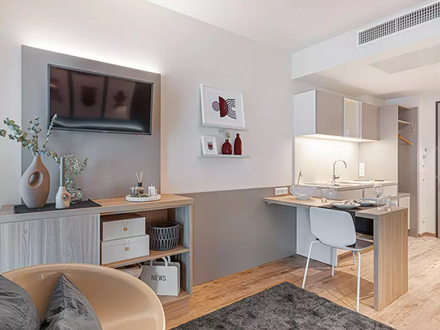 Immagine 10 di Appartamento in affitto  in Clarita-Bernhard-Straße a München