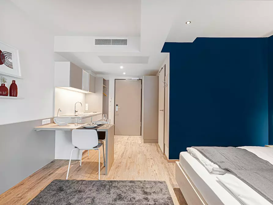 Immagine 8 di Appartamento in affitto  in Clarita-Bernhard-Straße a München