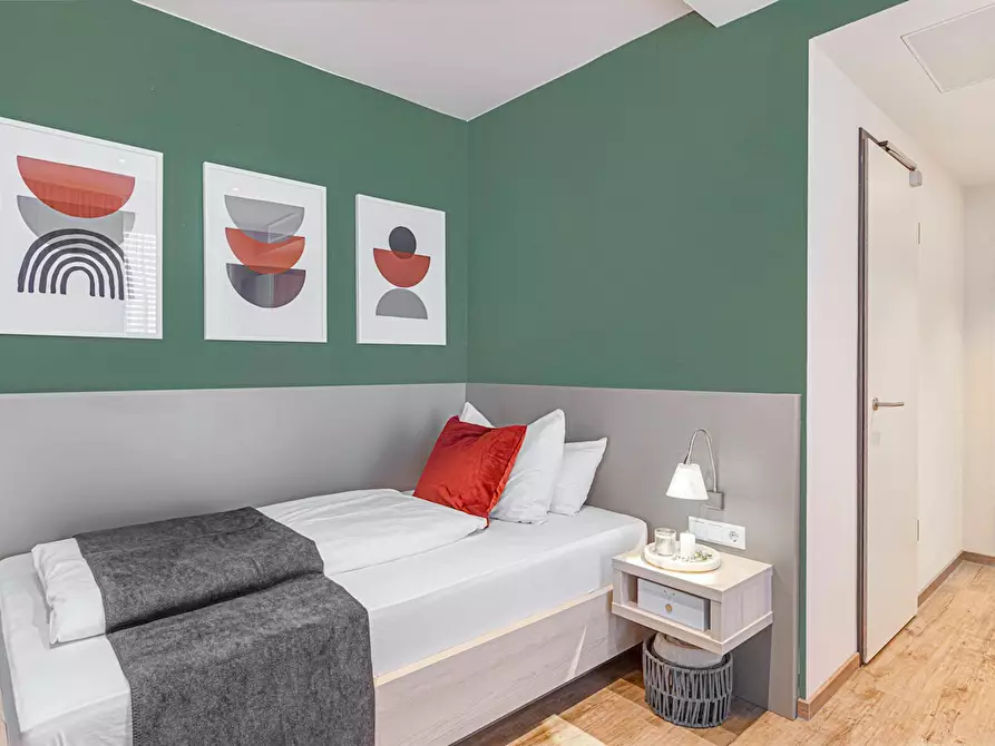 Immagine 9 di Appartamento in affitto  in Clarita-Bernhard-Straße a München