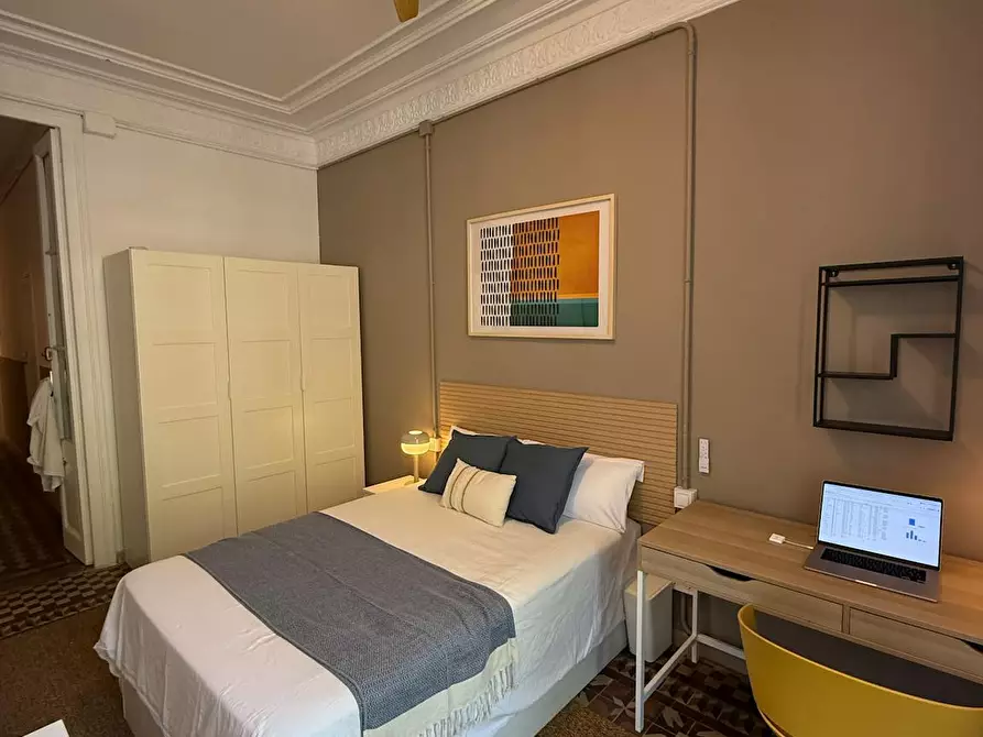 Immagine 2 di Camera in affitto  in Gran Via de les Corts Catalanes a Barcelona