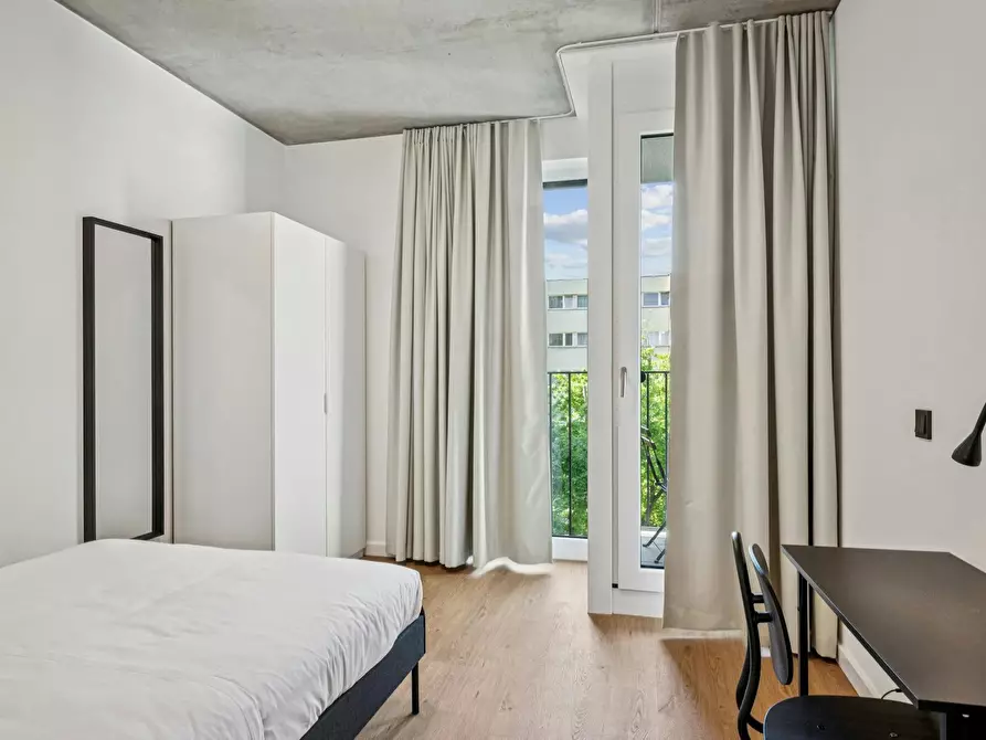 Immagine 2 di Camera in affitto  in Stromstraße a Berlin
