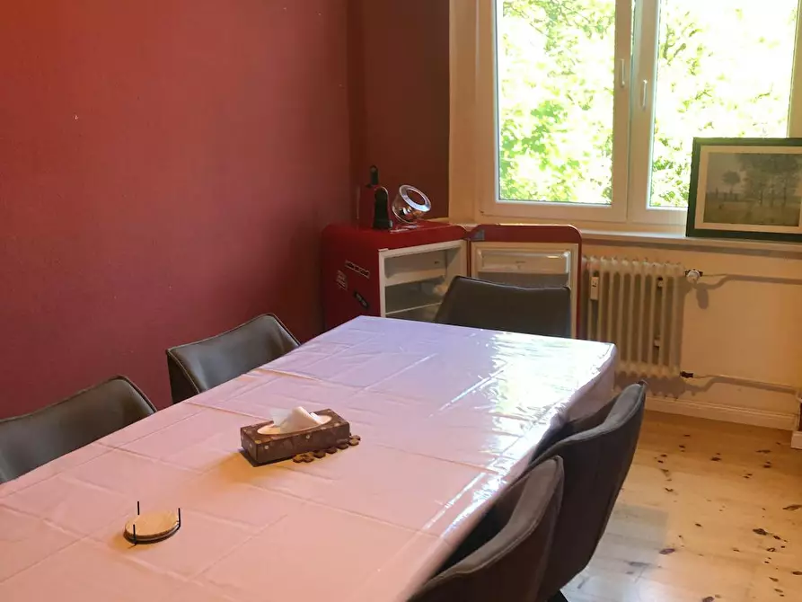 Immagine 5 di Camera in affitto  in Karl-Marx-Platz a Berlin