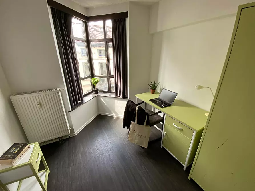 Immagine 1 di Camera in affitto  in Rue Berckmans a Saint-Gilles