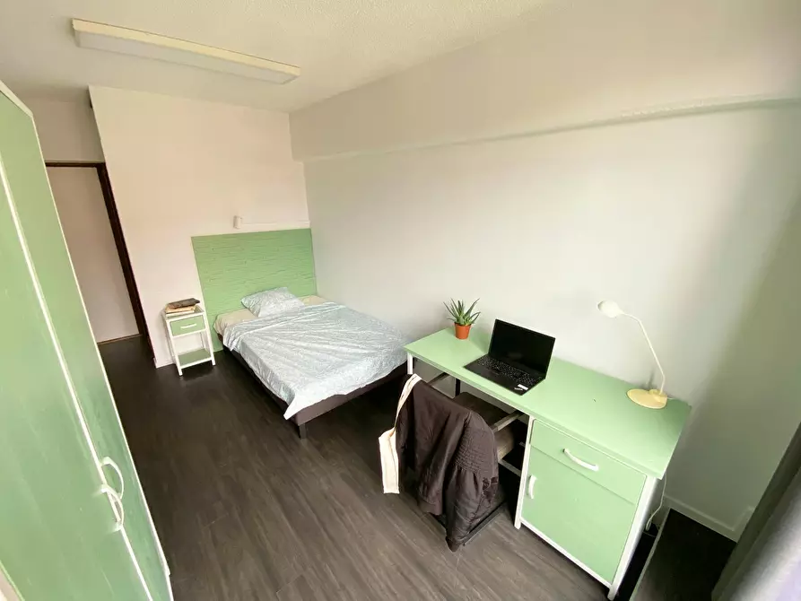 Immagine 1 di Camera in affitto  in Rue Berckmans a Saint-Gilles