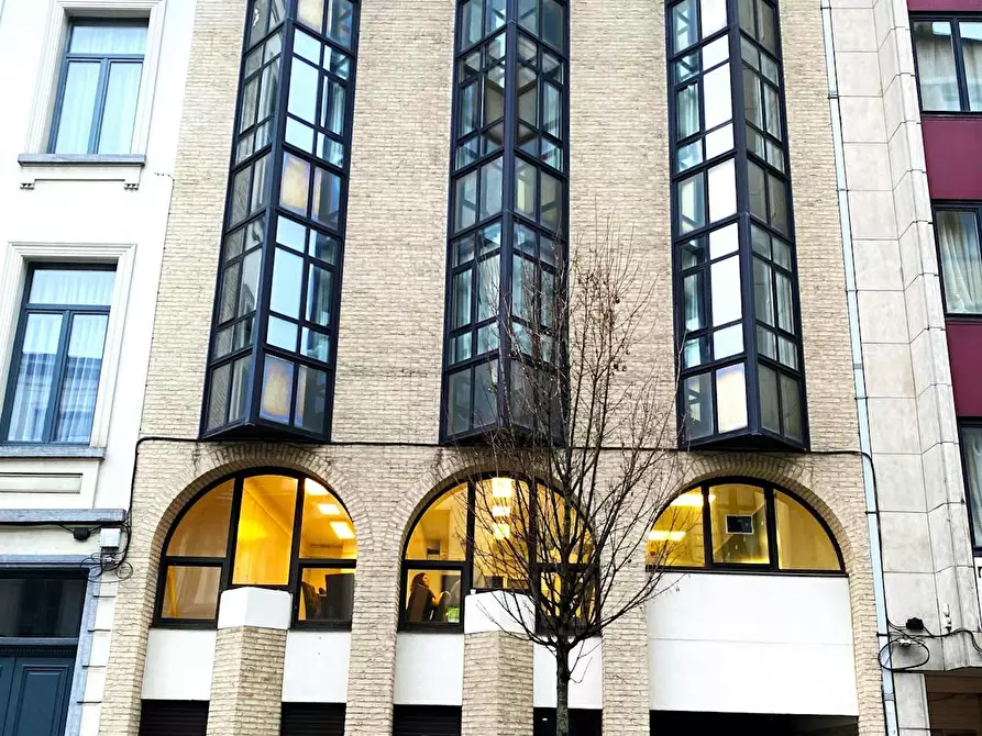 Immagine 7 di Camera in affitto  in Rue Berckmans a Saint-Gilles