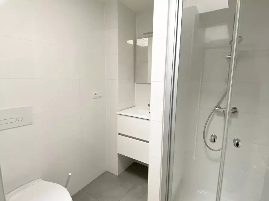 Immagine 3 di Camera in affitto  in Rue Berckmans a Saint-Gilles