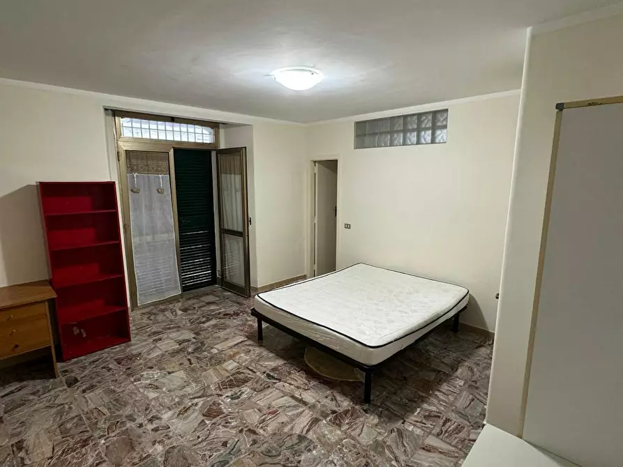 Immagine 6 di Camera in affitto  in Via Ventaglieri a Napoli
