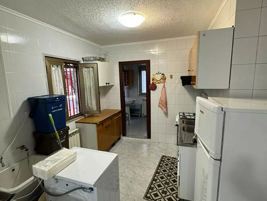 Immagine 6 di Camera in affitto  in Via Ventaglieri a Napoli