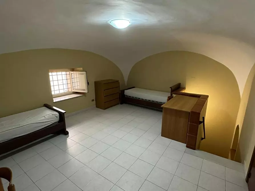 Immagine 9 di Camera in affitto  in Via Ventaglieri a Napoli