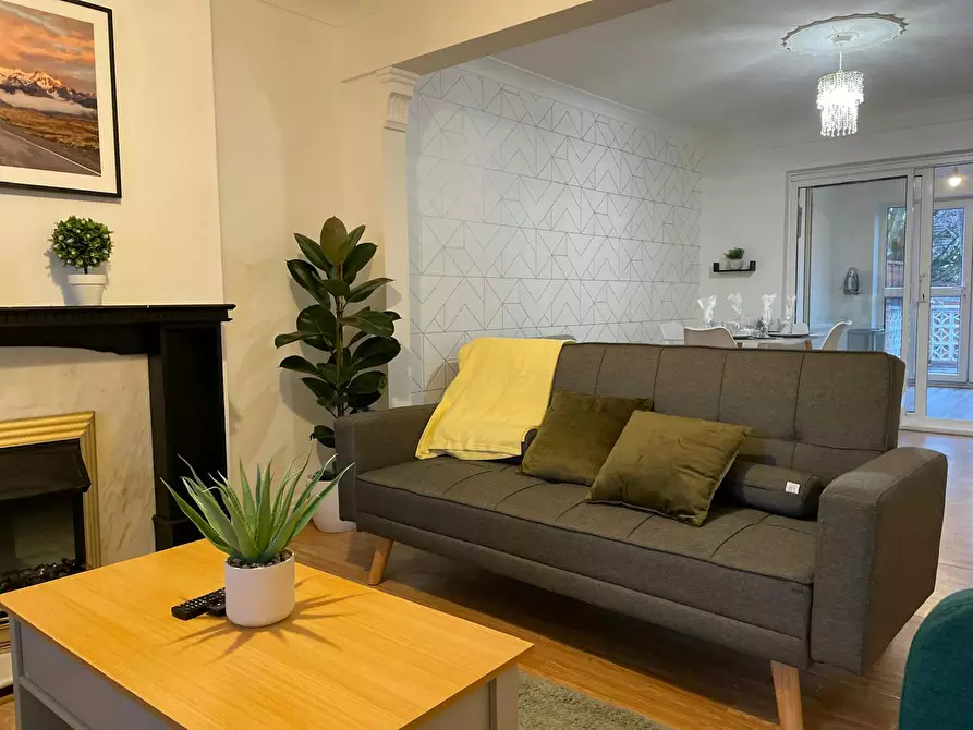 Immagine 2 di Casa indipendente in affitto  in Barkly Road a 