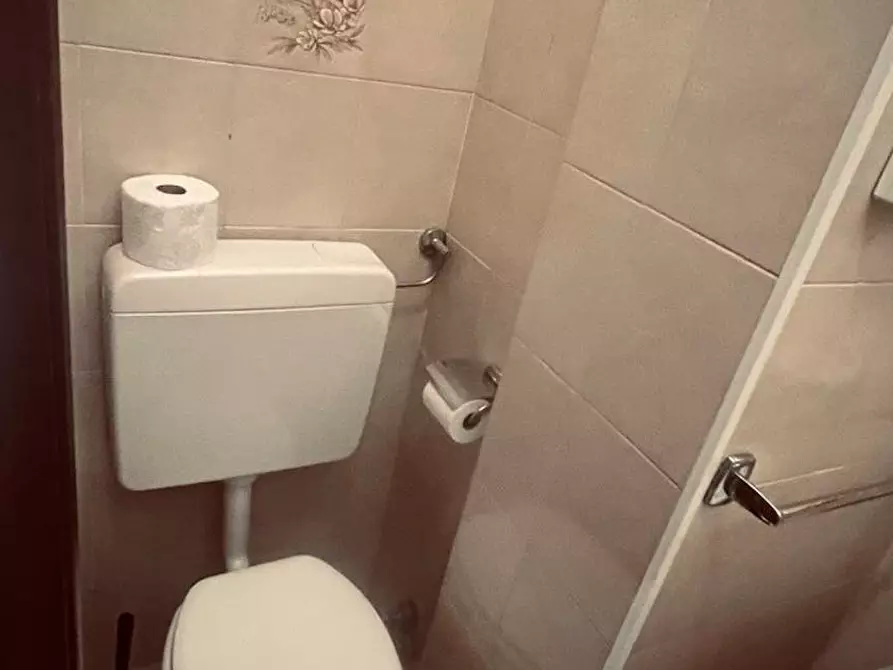 Immagine 8 di Camera in affitto  in Via Principessa Clotilde a Torino