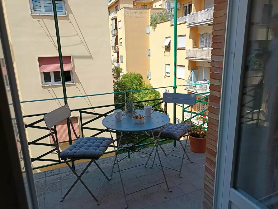 Immagine 9 di Appartamento in affitto  in Via Laura Mantegazza a Roma