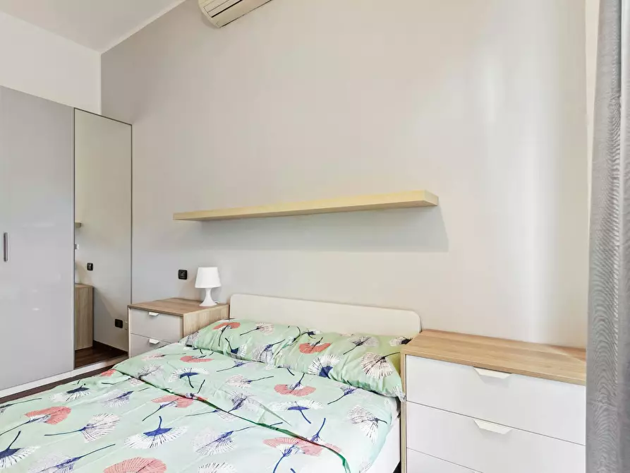 Immagine 3 di Camera in affitto  in Via Giuseppe Massarenti a Milano