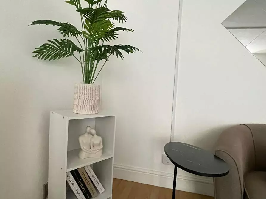 Immagine 4 di Appartamento in affitto  in Redcliffe Road a 