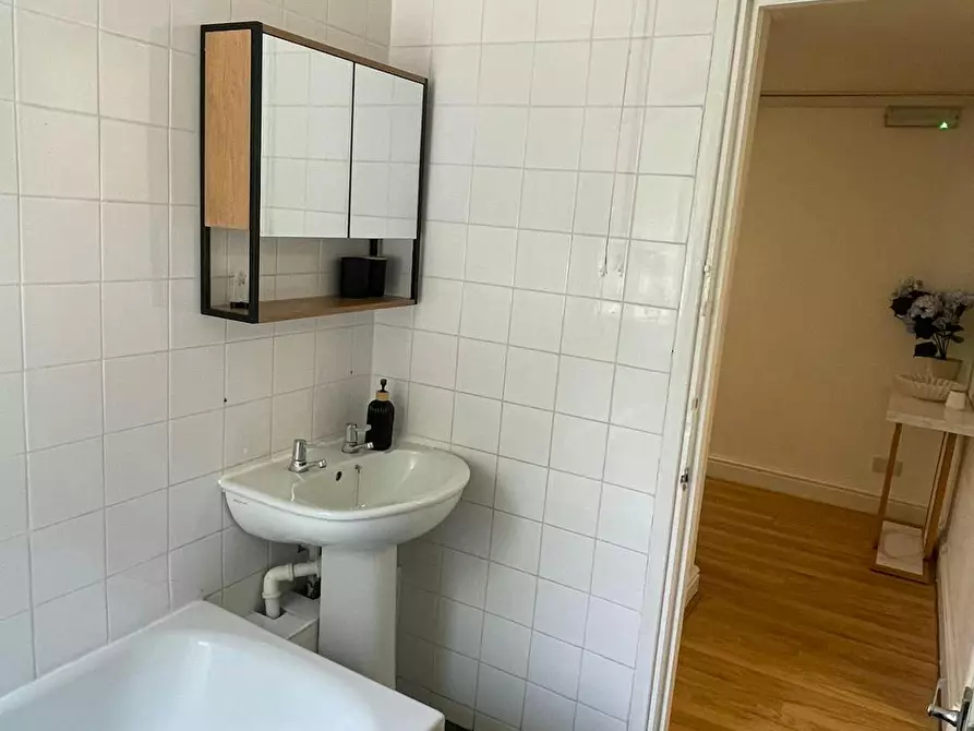 Immagine 1 di Appartamento in affitto  in Redcliffe Road a 