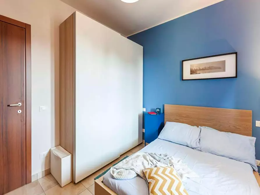 Immagine 3 di Camera in affitto  in Via Giuseppe Regaldi a Milano