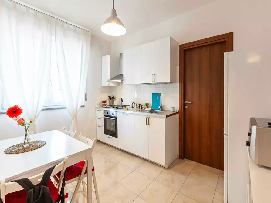 Immagine 8 di Camera in affitto  in Via Giuseppe Regaldi a Milano