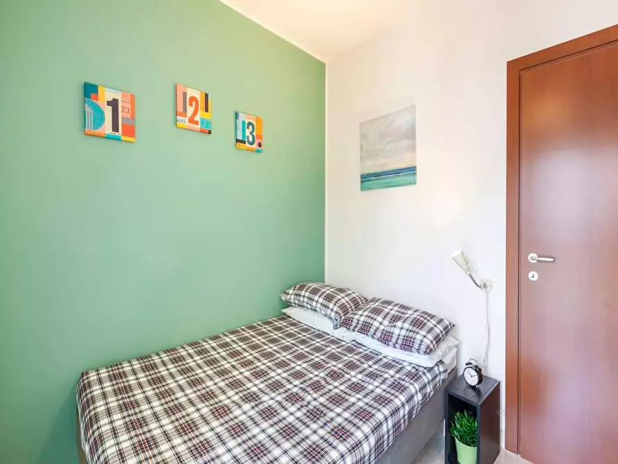 Immagine 2 di Camera in affitto  in Via Giuseppe Regaldi a Milano