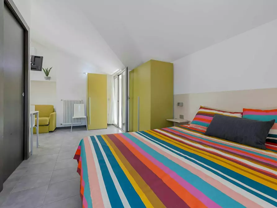 Immagine 2 di Camera in affitto  in Viale Trento a Rimini