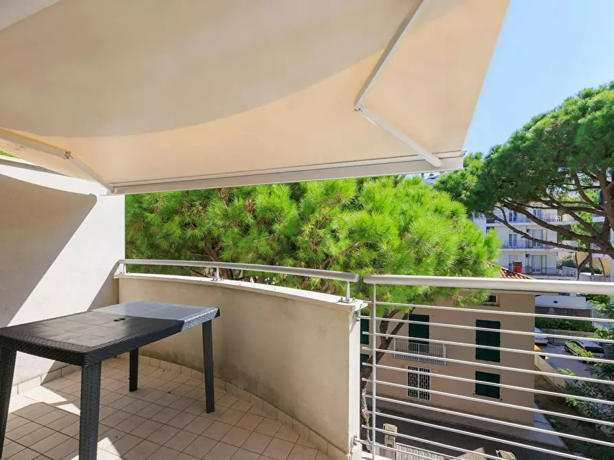 Immagine 9 di Camera in affitto  in Viale Trento a Rimini