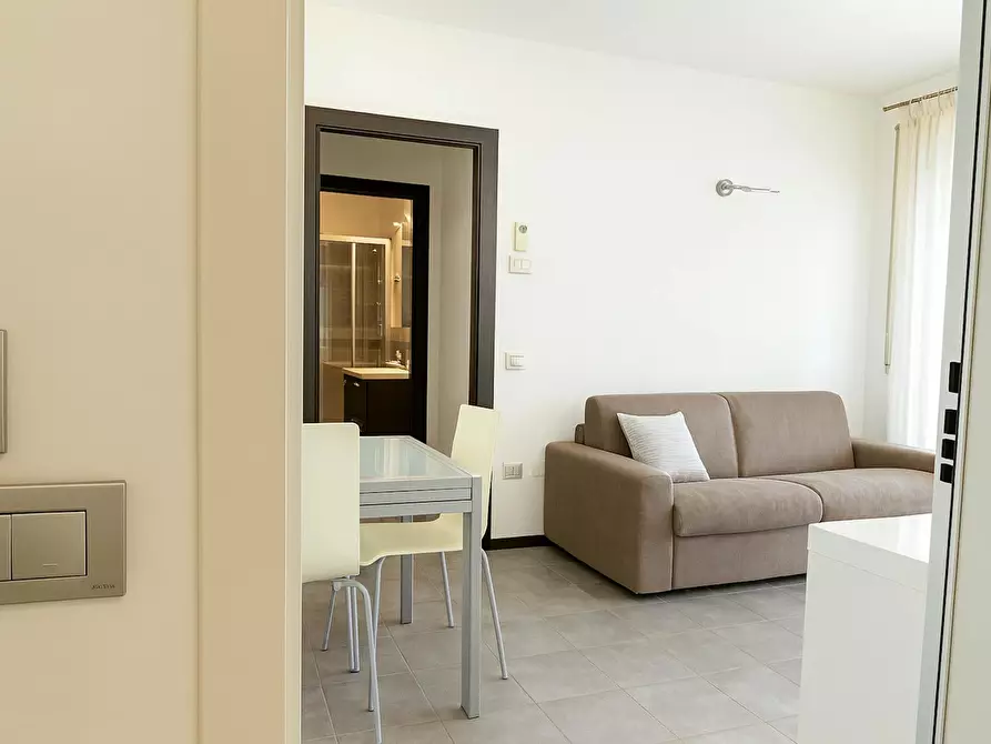 Immagine 3 di Appartamento in affitto  in Viale Trento a Rimini